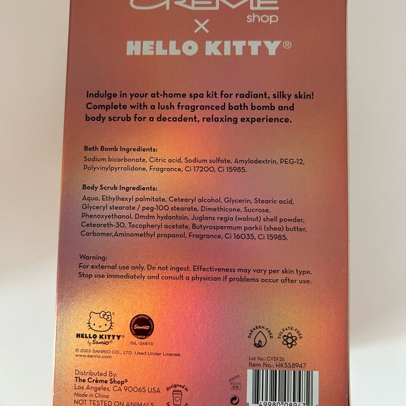 The Crème Hello Kitty Bath Bomb and Sugar Scrub Gift Set - Picture 3 of 6